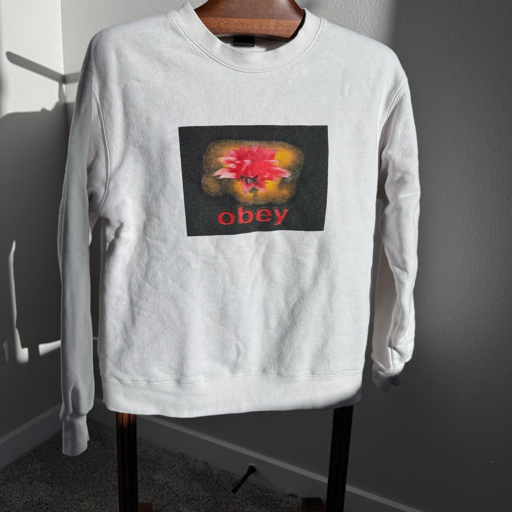 OBEY Floral Graphic Sweatshirt White Crewneck Pullover Men’s M Streetwear Y2K